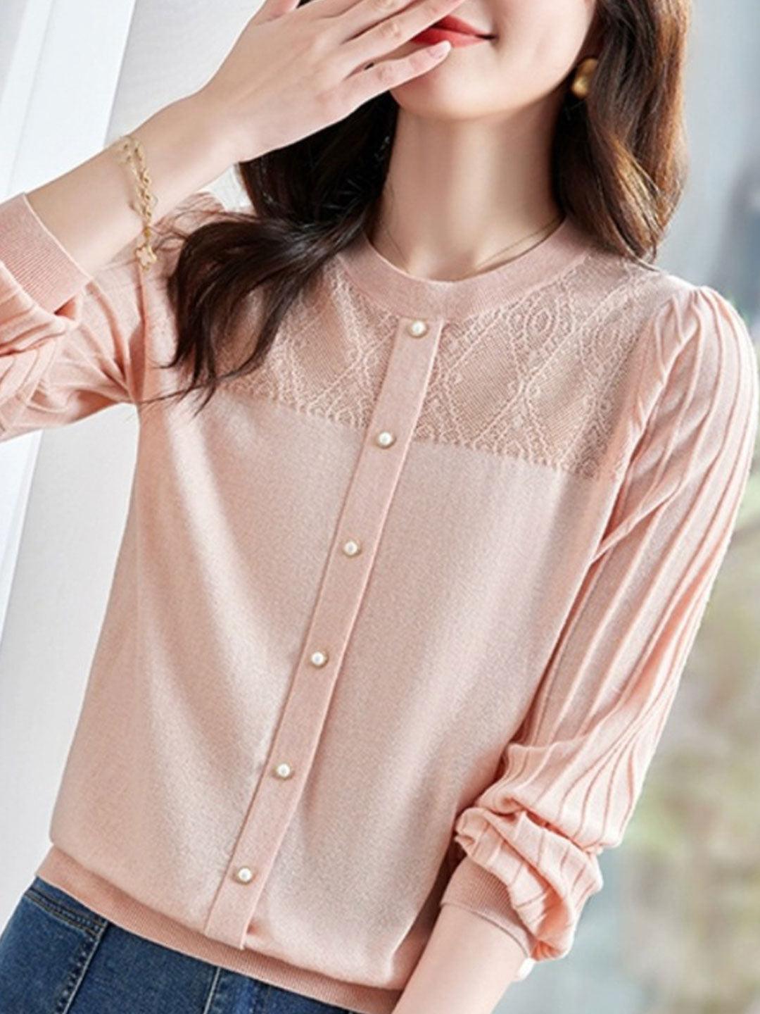 Blouse à manches longues avec boutons - Élégance raffinée - Projet Paris - Look chic au quotidien