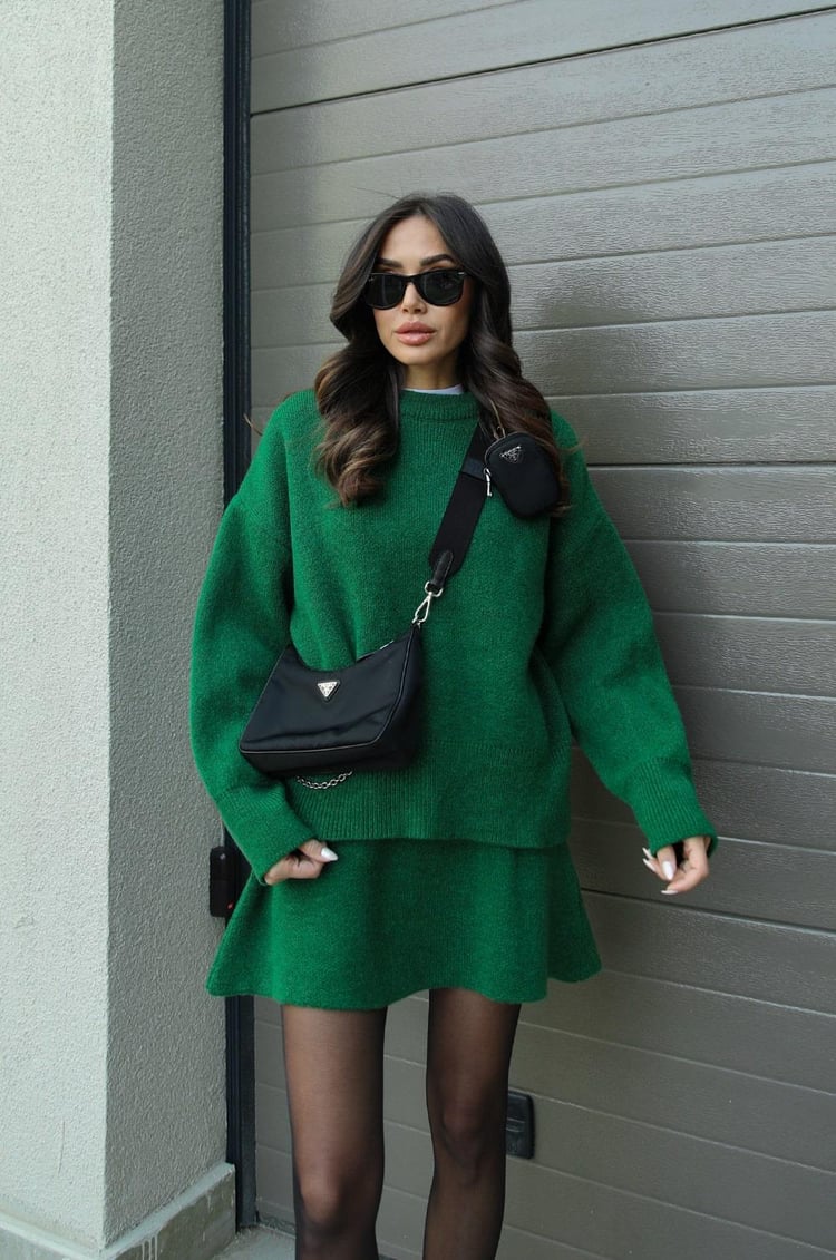 Ensemble 2 pièces (Pull + Jupe) - Projet Paris - Élégance et confort - Parfait pour une tenue chic