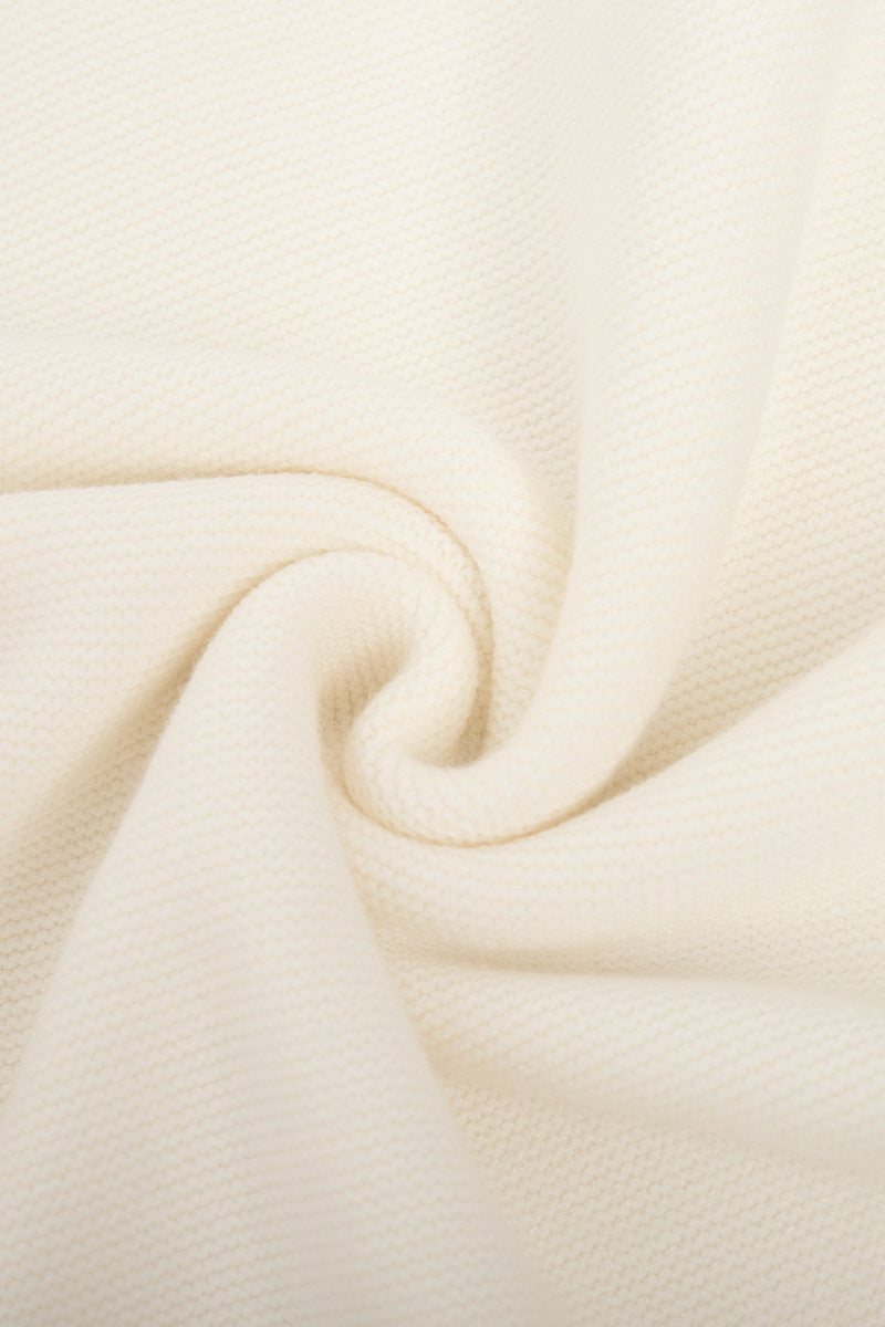 Pull blanc classique en tricot avec col rond - Projet Paris - Élégance intemporelle