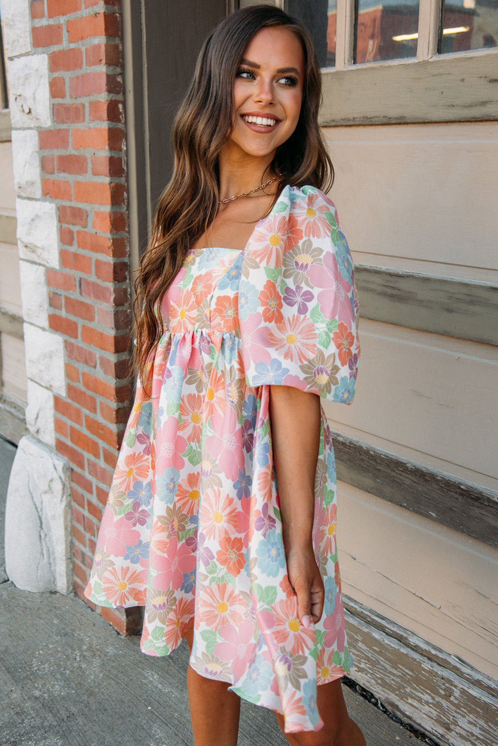 Robe Babydoll Fleurie Rose – Projet Paris – Détails Vintage – Tendance Printanière