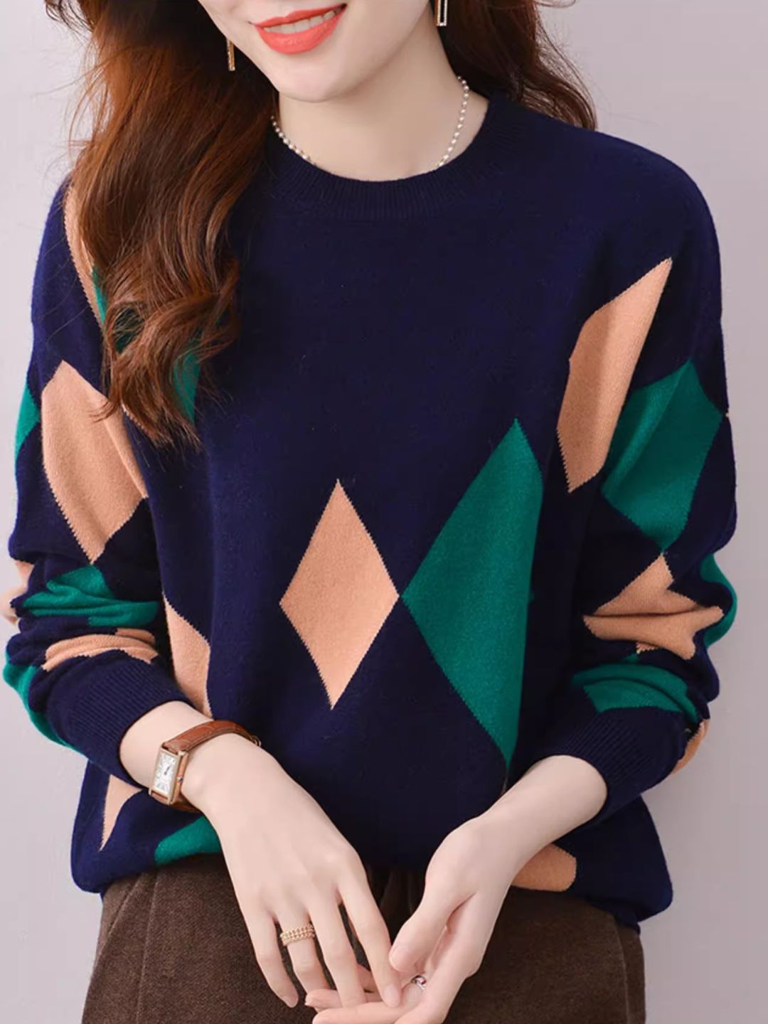 Pull à col rond avec motif diamant - Projet Paris - Parfait pour un look élégant