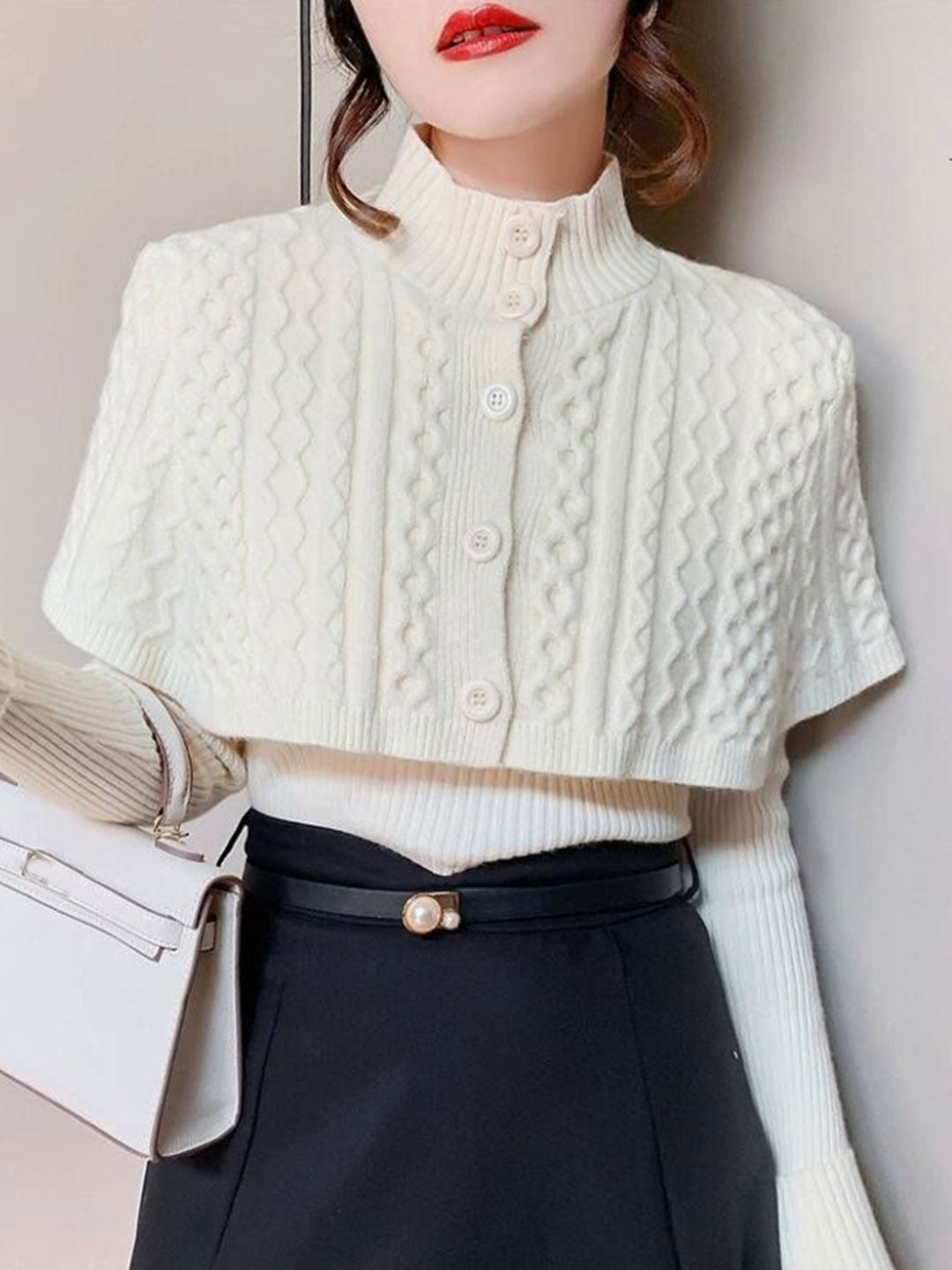 Ensemble pull à col roulé et châle tricoté classique - Projet Paris - Raffinement et praticité