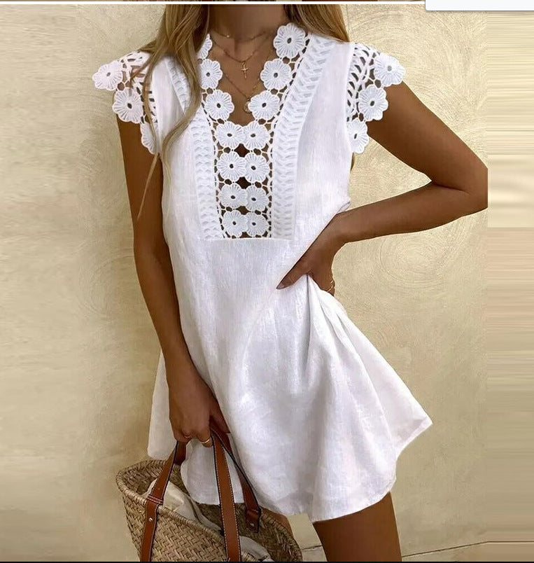 Robe avec Détails en Dentelle Florale - Projet Paris - Élégance florale