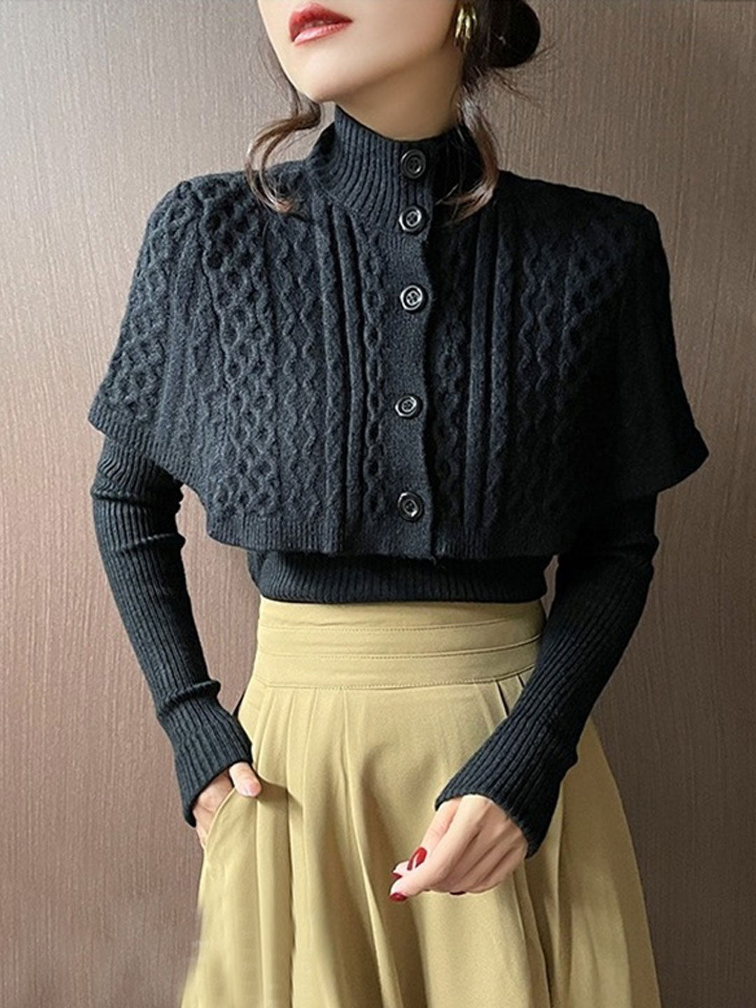 Ensemble pull à col roulé et châle tricoté classique - Projet Paris - Raffinement et praticité