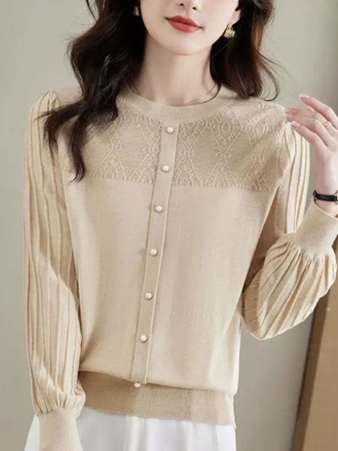 Blouse à manches longues avec boutons - Élégance raffinée - Projet Paris - Look chic au quotidien