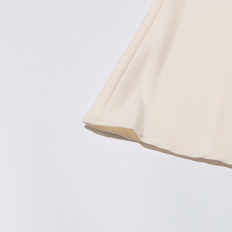 Robe blanche asymétrique plissée avec bretelle - Projet Paris - Charme sophistiqué