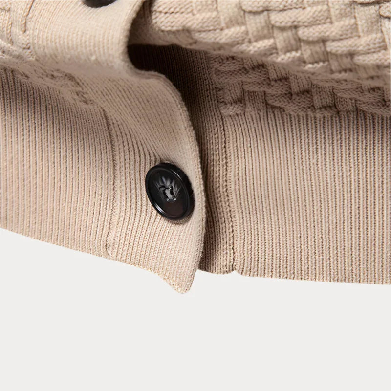 Cardigan à boutons avec col en V pour hommes - Projet Paris - Élégant et décontracté