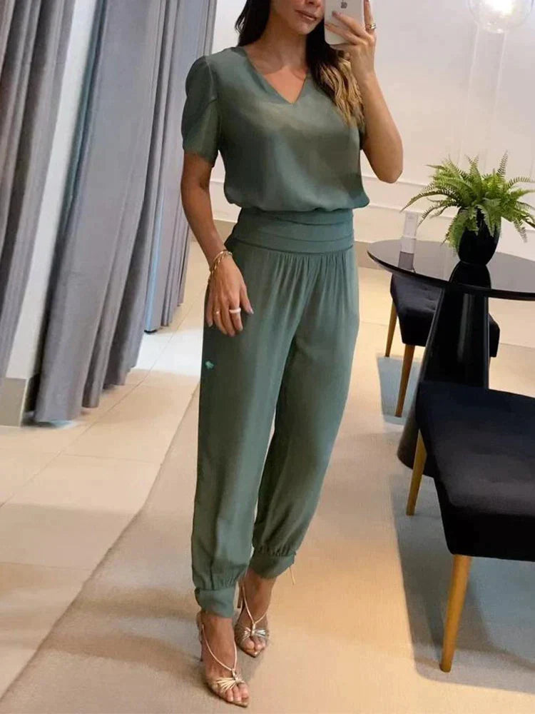 Ensemble deux pièces stylé pour femmes - Élégance et sophistication - Projet Paris - Parfait pour un look coordonné