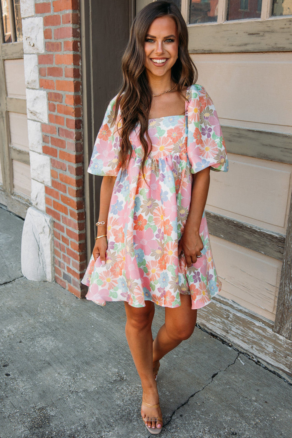 Robe Babydoll Fleurie Rose – Projet Paris – Détails Vintage – Tendance Printanière