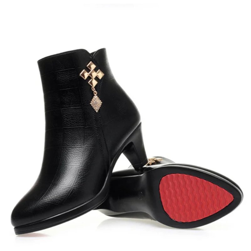 Bottes à talons élégantes - Style chic et moderne - Projet Paris - Confort et élégance