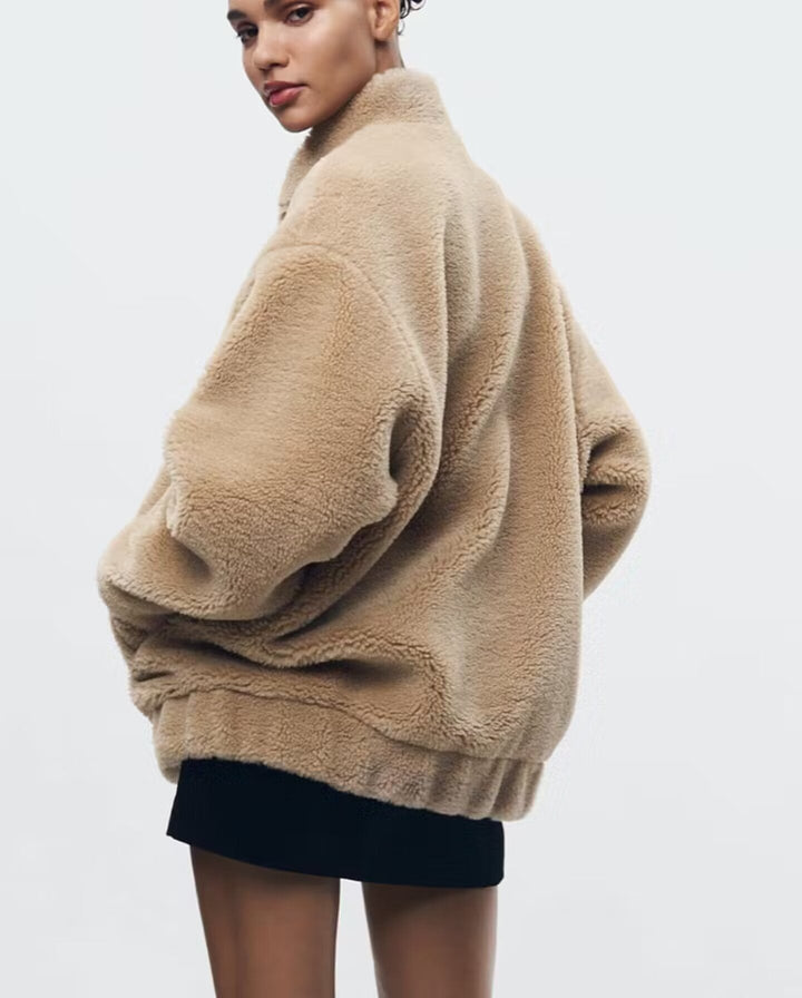 Veste Teddybear douce pour femmes - Confort absolu et chaleur - Projet Paris - Idéale pour l'hiver