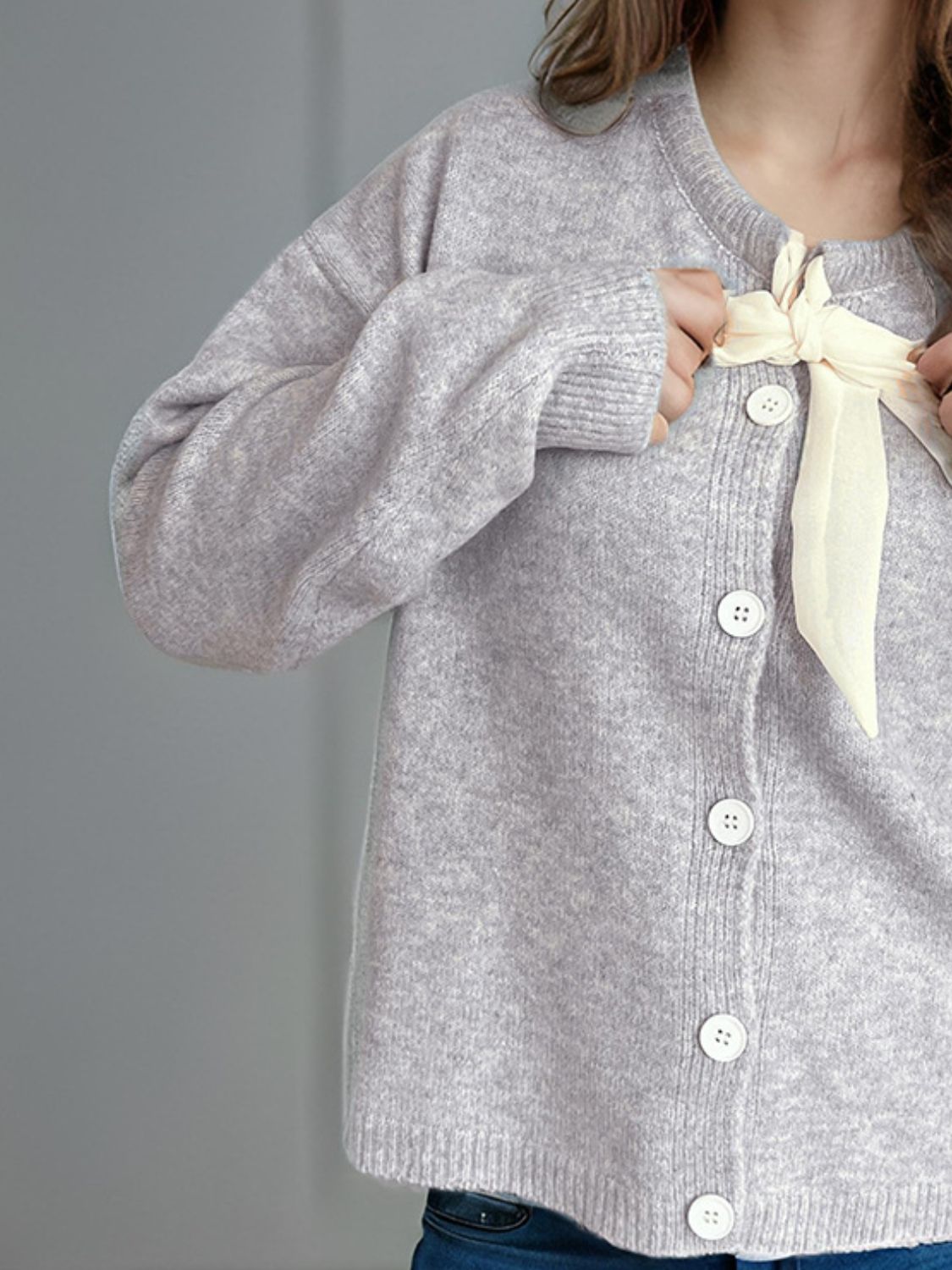 Cardigan à manches longues avec boutons - Projet Paris - Élégance et confort