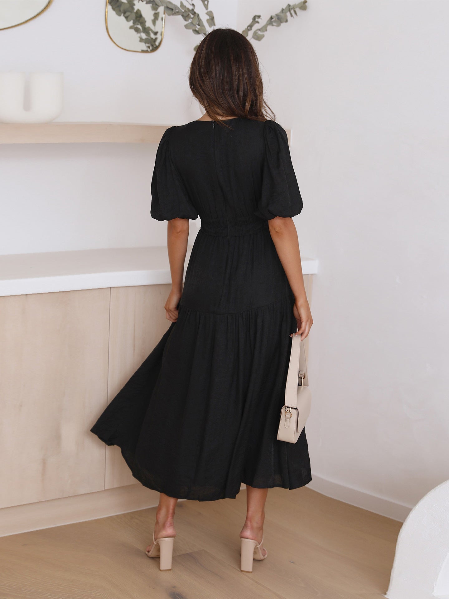 Robe à Manches Bouffantes – Projet Paris – Élégance et volume