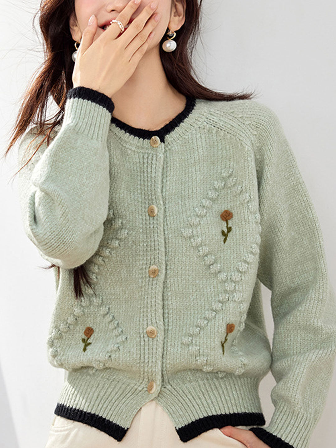 Gilet Brodé à Fleurs pour Femmes - Projet Paris - Élégance Florale