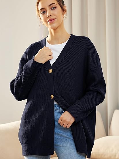 Cardigan oversized avec col en V - fermeture à boutons - Projet Paris - Élégance décontractée - Confort