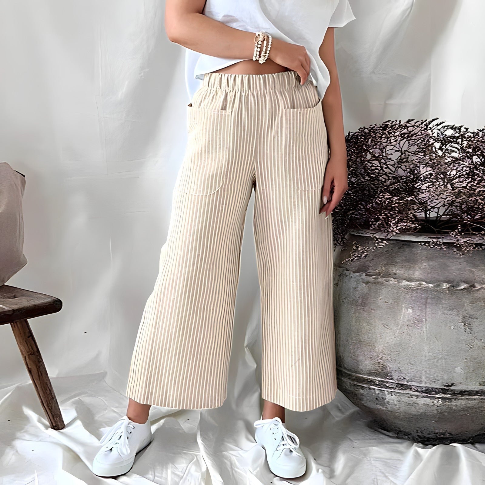 Pantalons rayés pour femmes - Projet Paris - Look moderne et élégant