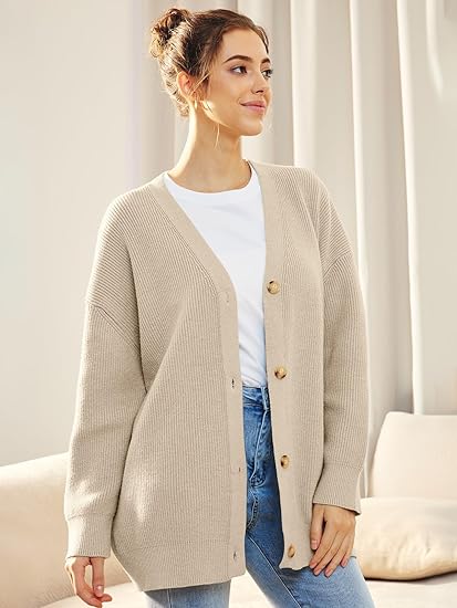 Cardigan oversized avec col en V - fermeture à boutons - Projet Paris - Élégance décontractée - Confort