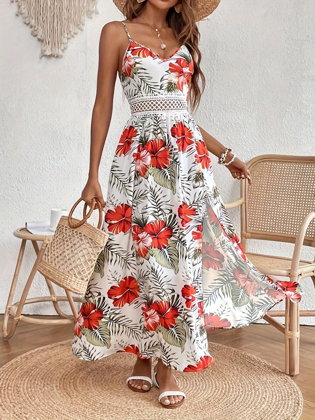 Robe à Bretelles Spaghetti avec Imprimé Floral – Projet Paris – Confort et Élégance