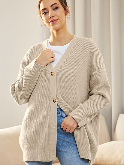 Cardigan oversized avec col en V - fermeture à boutons - Projet Paris - Élégance décontractée - Confort