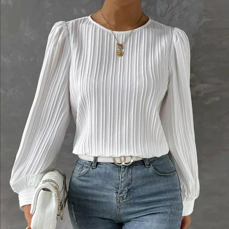 Blouse Plissée – Projet Paris – Élégance intemporelle – Confort et fluidité