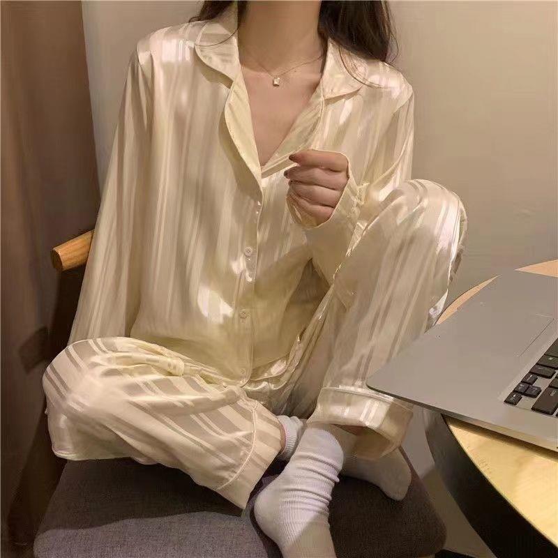 Pyjamas Satinés Élégants pour Femme – Projet Paris – Glamour et confort