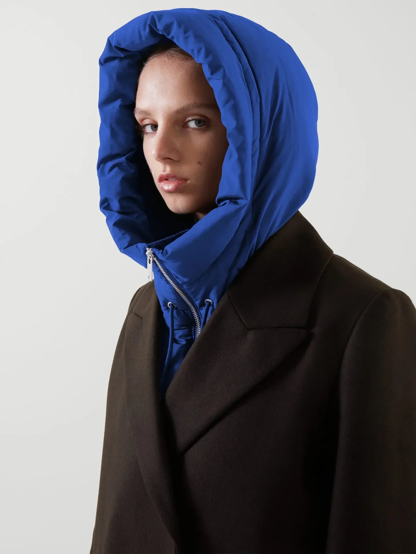 Capuche polyvalente - hiver - Projet Paris - Idéale pour les voyages - Facile à plier