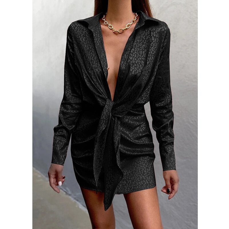 Mini robe imprimé léopard stylée - Projet Paris - Audacieuse et tendance