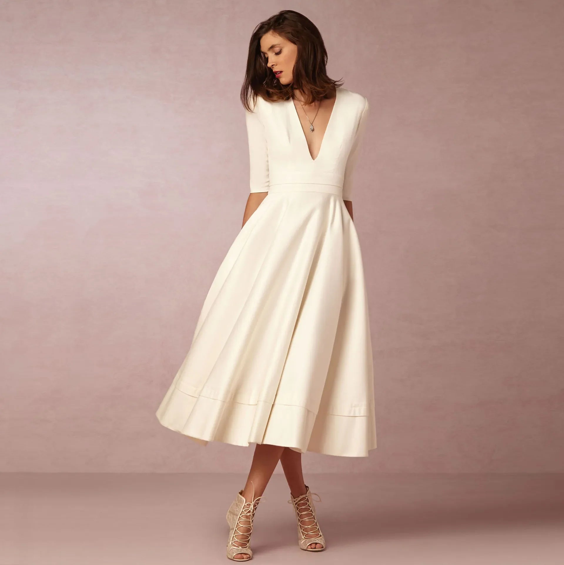 Robe de princesse élégante pour femmes - Glamour et raffinement - Projet Paris - Parfaite pour les occasions spéciales