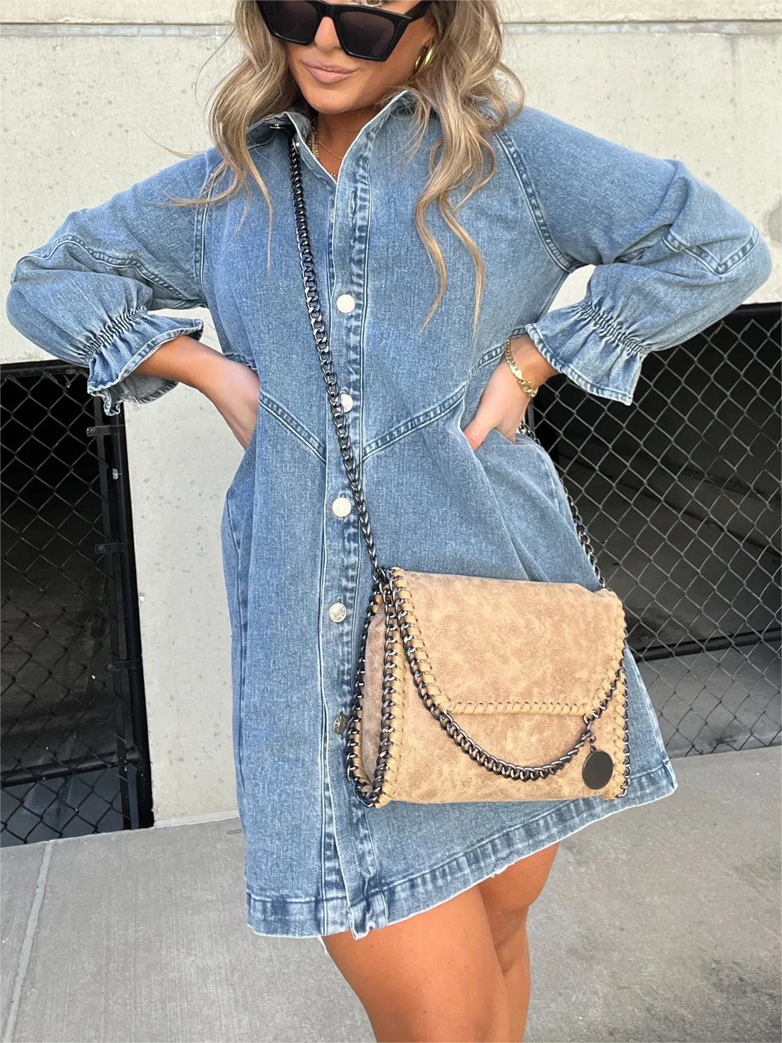 Robe en jean - manches bouffantes - Projet Paris - Style unique et tendance - Confort casual - Parfaite pour un look moderne